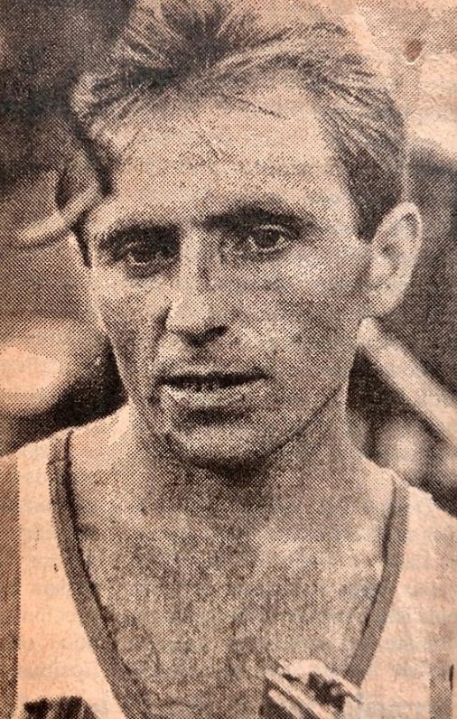 Pirmā Rīgas starptautiskā maratona uzvarētājs Vladimirs Kaļenkovičs (2:28:27)