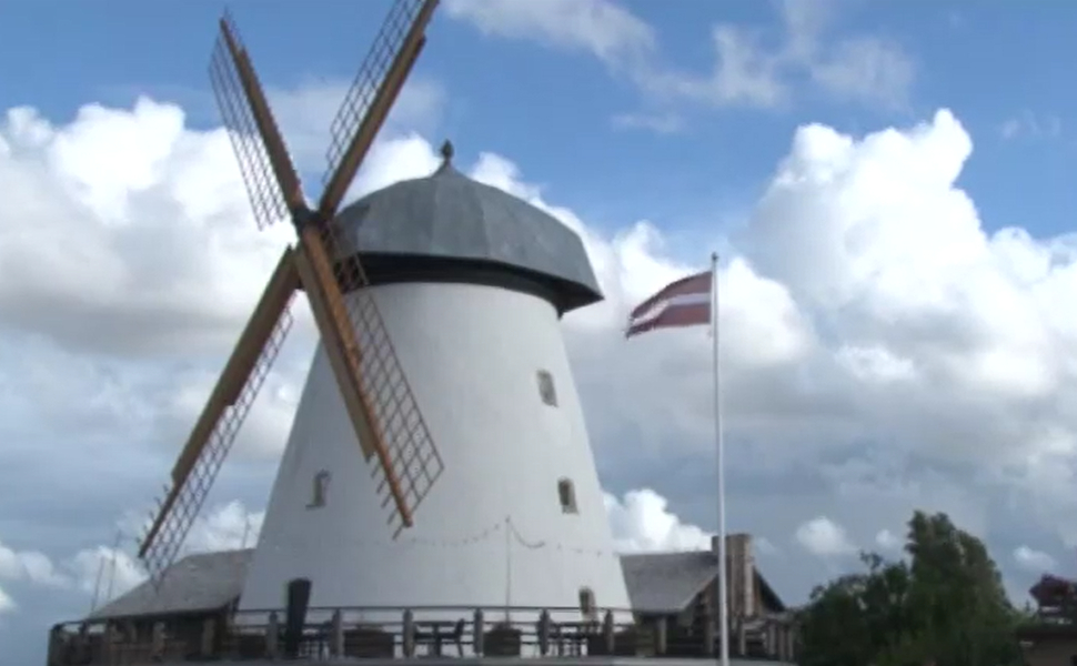 is the windmill open today
