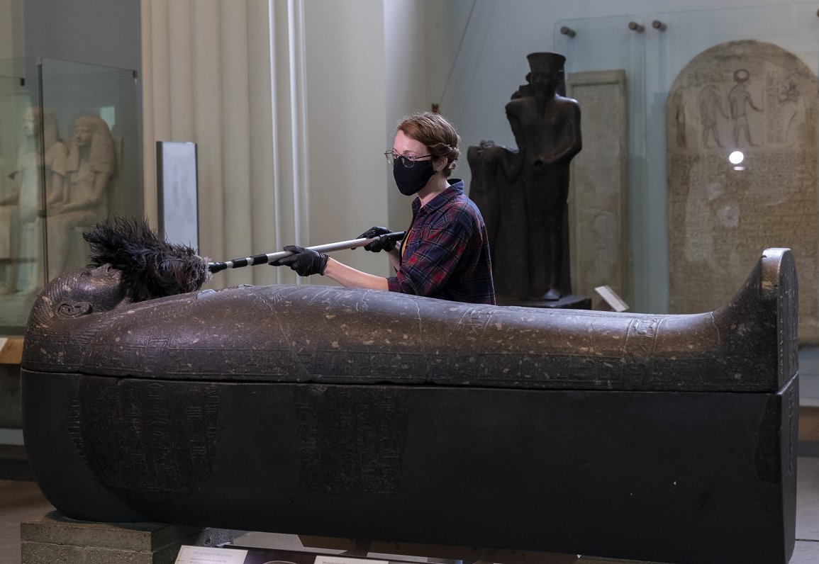 Covid-19 dēļ uz laiku slēgtais Britu muzejs gatavojas atsākt darbu (25.08.20.)