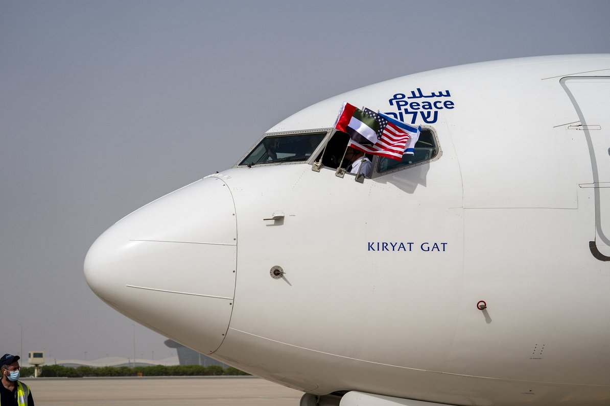 Pirmā tiešā komerciālā pasažieru reisa lidmašīna no Izraēlas. 2020. gada 31. augusts.