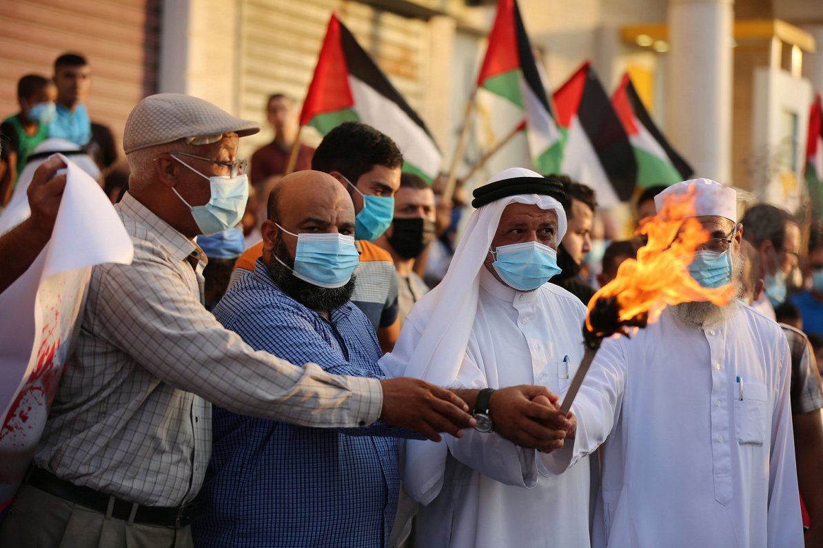 Protesti Palestīnā pret Izraēlas un AAE miera līgumu. 2020. gada 15. septembris.