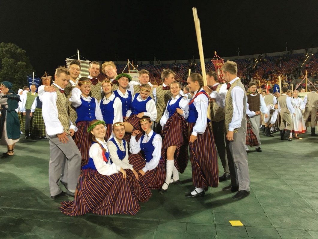 2018. gadā kopā ar Dobeles Valsts ģimnāzijas jauniešu deju kolektīvu “Solis” Vispārējos latviešu Dzi...