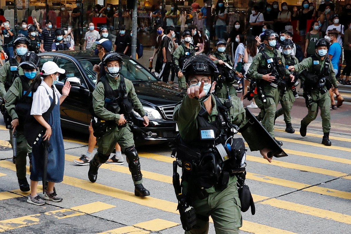 Honkongas policija demonstrācijā. 2020. gada septembris.