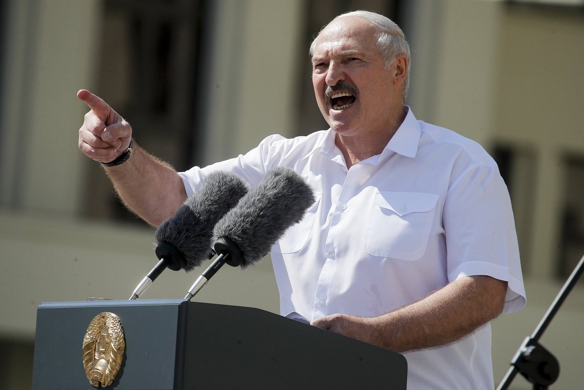 Attēlā Aleksandra Lukašenko