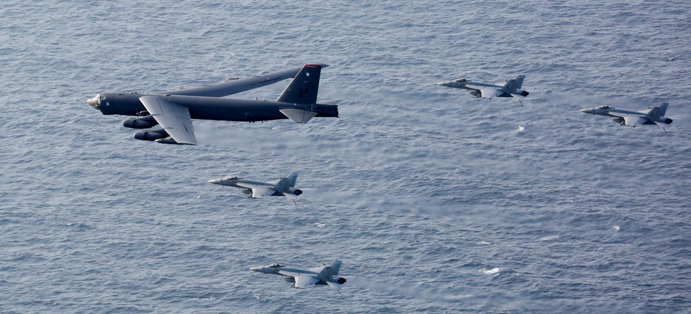 ASV Gaisa spēku stratēģiskais bumbvedējs &quot;B-52 Stratofortress&quot;. Attēls ilustratīvs.