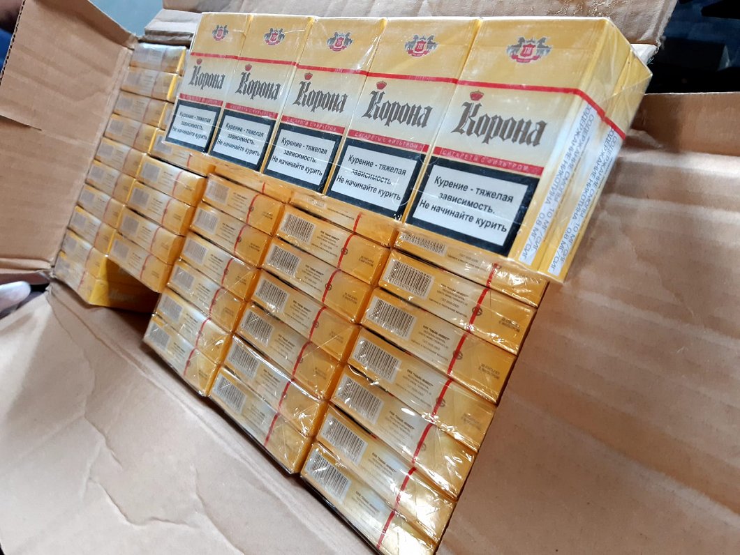 Desmit miljonu cigarešu kontrabanda Rīgas ostā. 2020. gada 28. septembris.