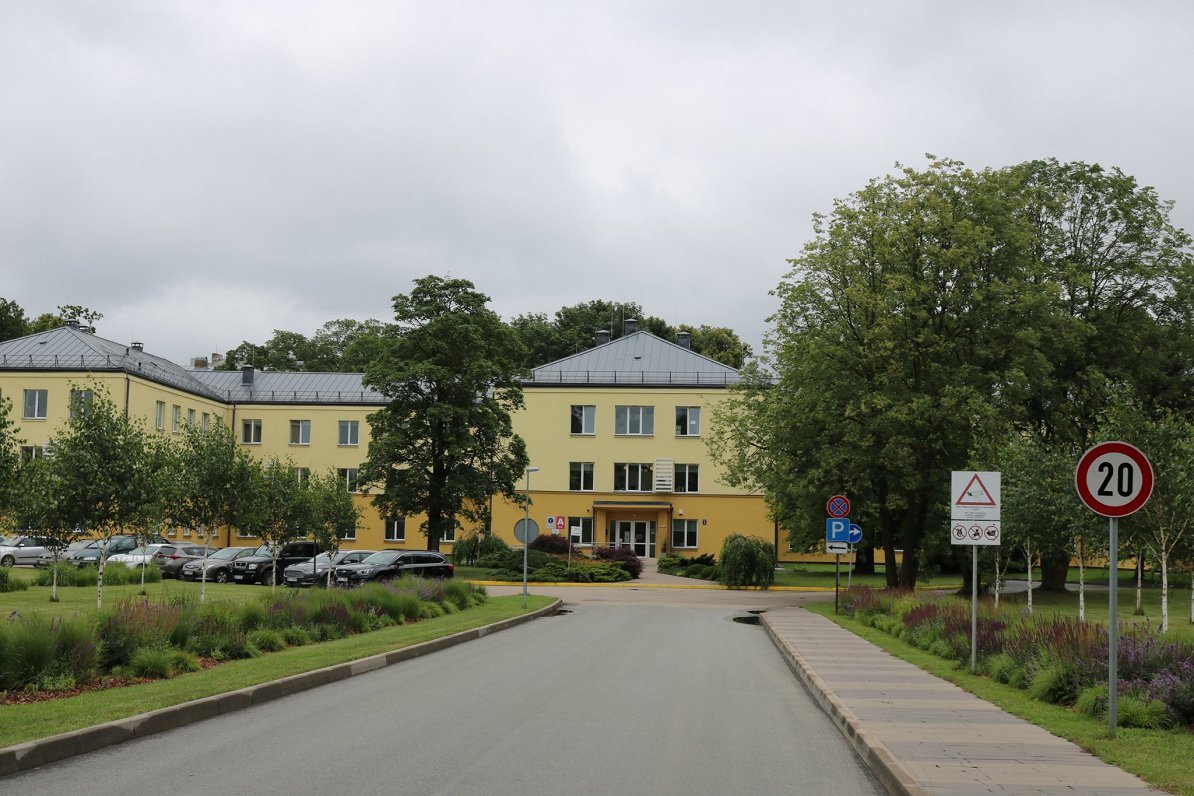 Rīgas psihiatrijas un narkoloģijas centra ēka