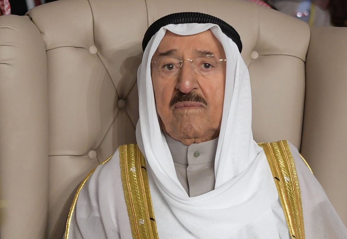 Attēlā emīrs Sabahs al Ahmeds as Sabahs, 2019. gada marta beigās