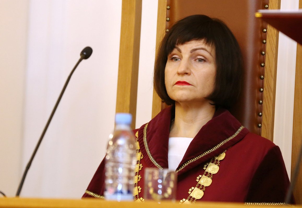 Глава Конституционного суда Санита Осипова