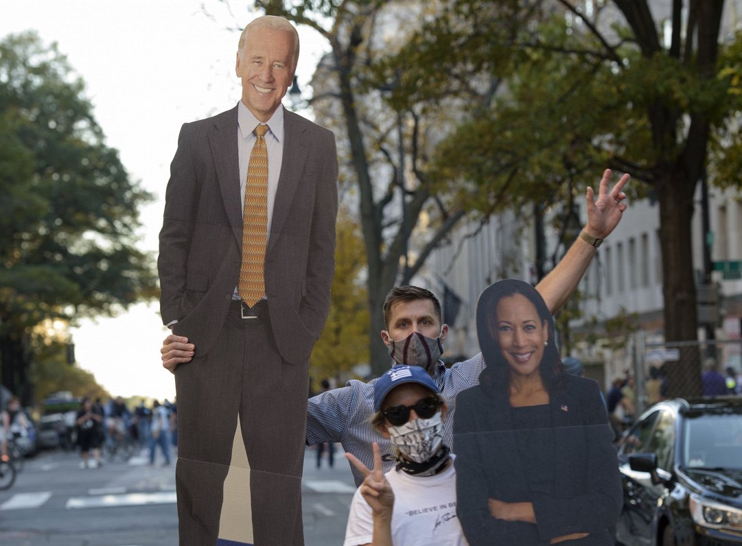 Vašingtonā priecājas par Džo Baidena uzvaru ASV prezidenta vēlēšanās, 2020. gada 7. novembris