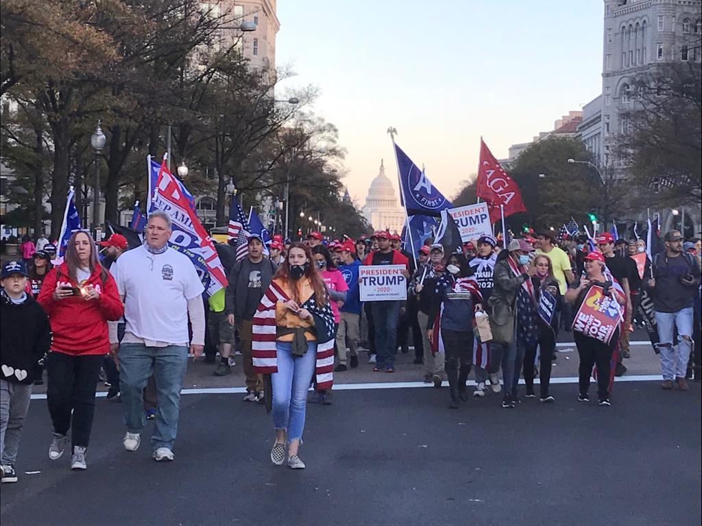 Trampa atbalstītāju demonstrācija Vašingtonā