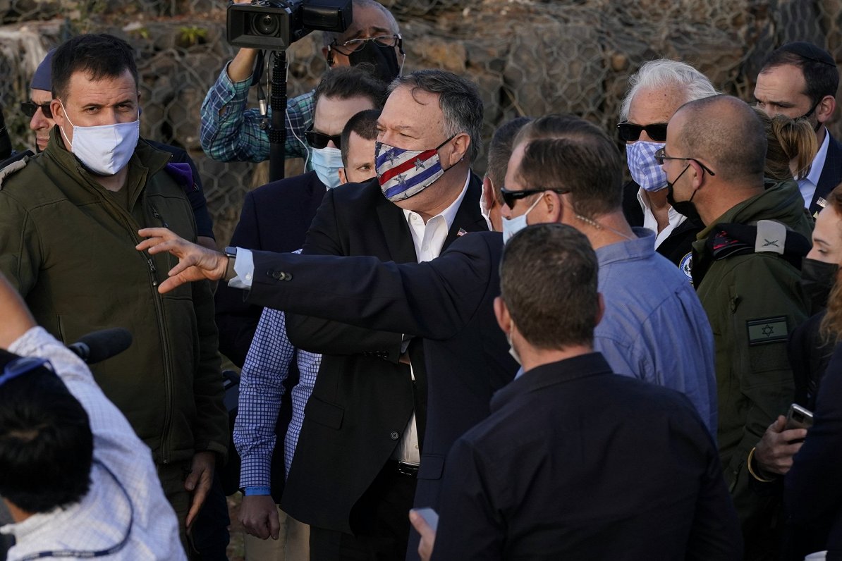 ASV valsts sekretārs Maiks Pompeo apmeklējot ebreju apmetni okupētajā Rietumkrastā. 2020. gada 19. n...