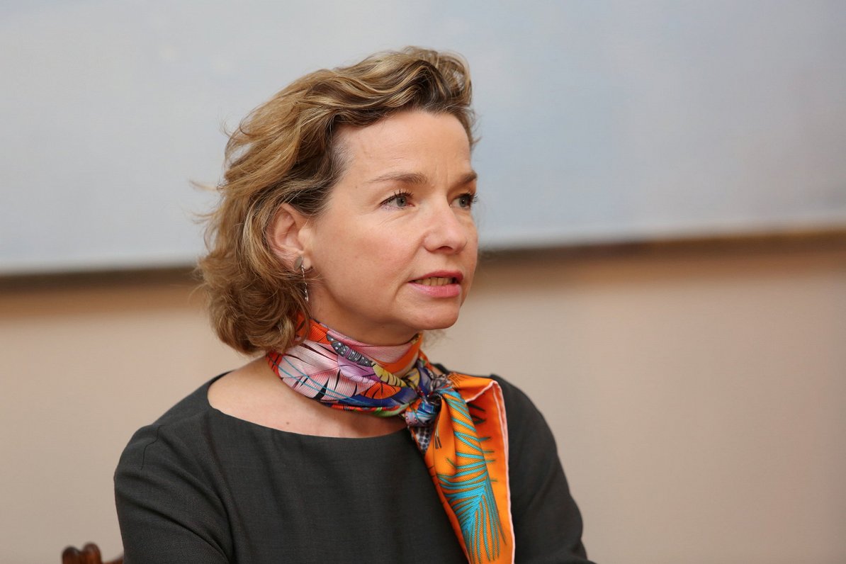 Francijas vēstniece Latvijā Aurēlija Ruajē-Gunēna