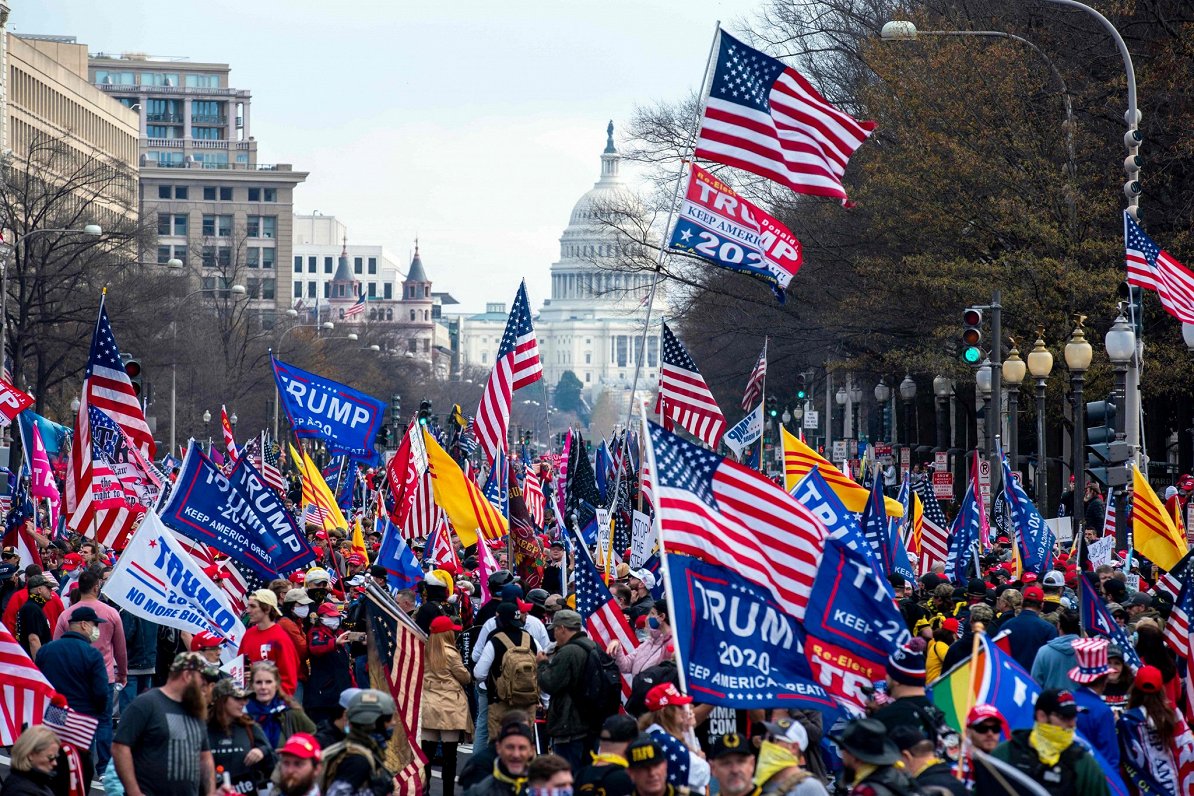 Trampa atbalstītāju gājiens Vašingtonā 12.12.2020.