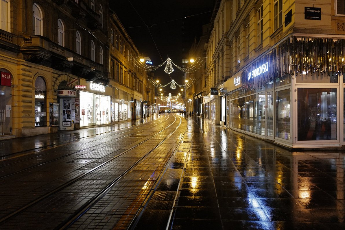 Horvātijas galvaspilsētas Zagrebas ielas. 2020. gada decembris.