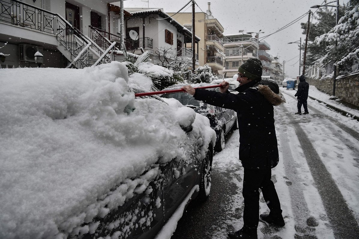 Sniegs Grieķijā