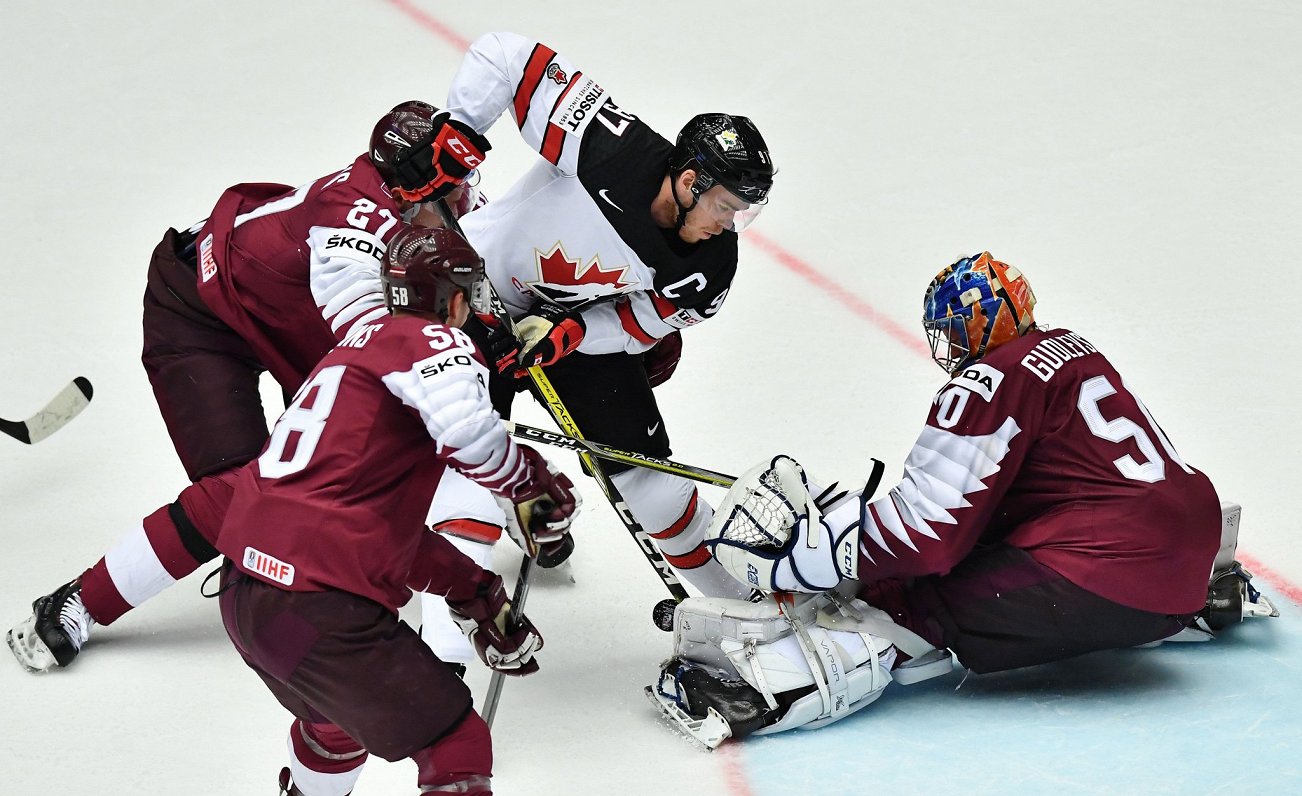 Latvijas un Kanādas izlašu spēle 2018.gada pasaules čempionātā