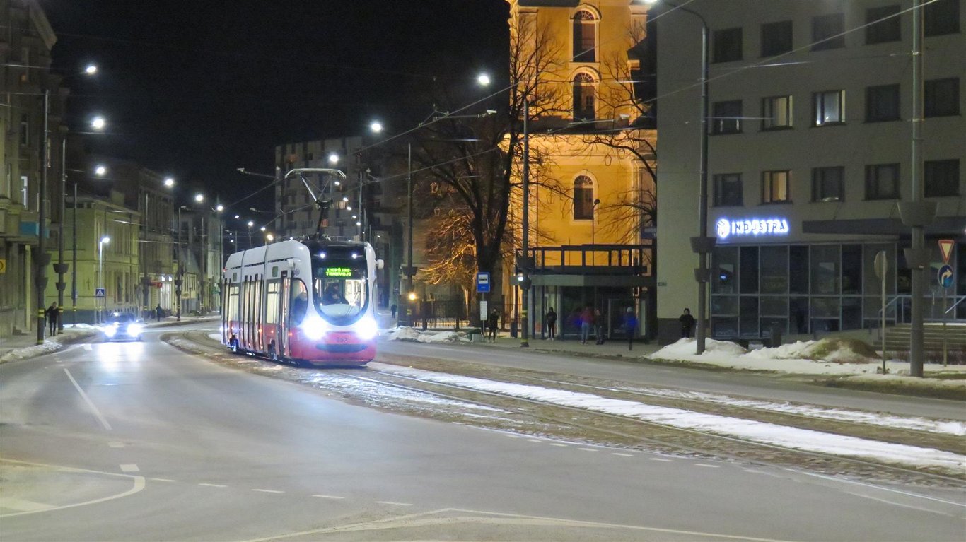 Новые трамваи в Лиепае вышли на обкатку. 17 февраля 2021 г.