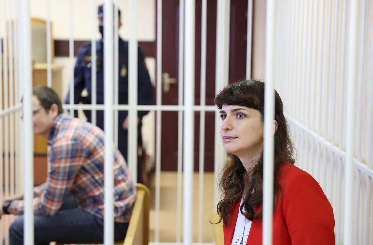 Katerina Boriseviča un Artjoms Sorokins tiesas zālē