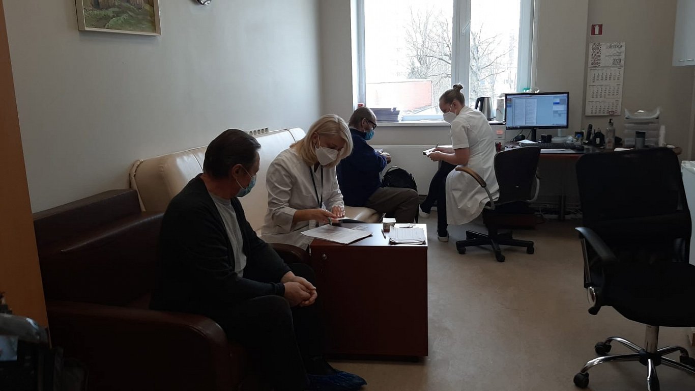 Iedzīvotāju vakcinācija pret Covid-19 RAKUS stacionārā „Gaiļezers”, 21.02.2021.