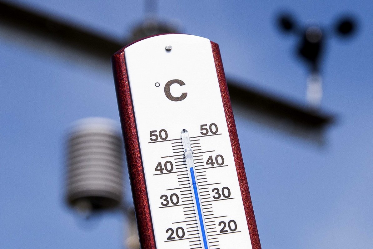 Eiropas valstīs gaisa temperatūra vasarā arvien biežāk pārsniedz +40 grādu