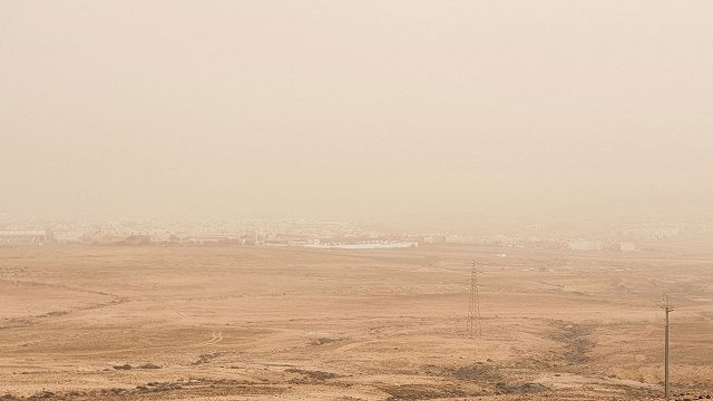 Ne tikai Sahāras smiltis – pa gaisu pie mums var nonākt arī jūras sāls, dūmi un ziedputekšņi