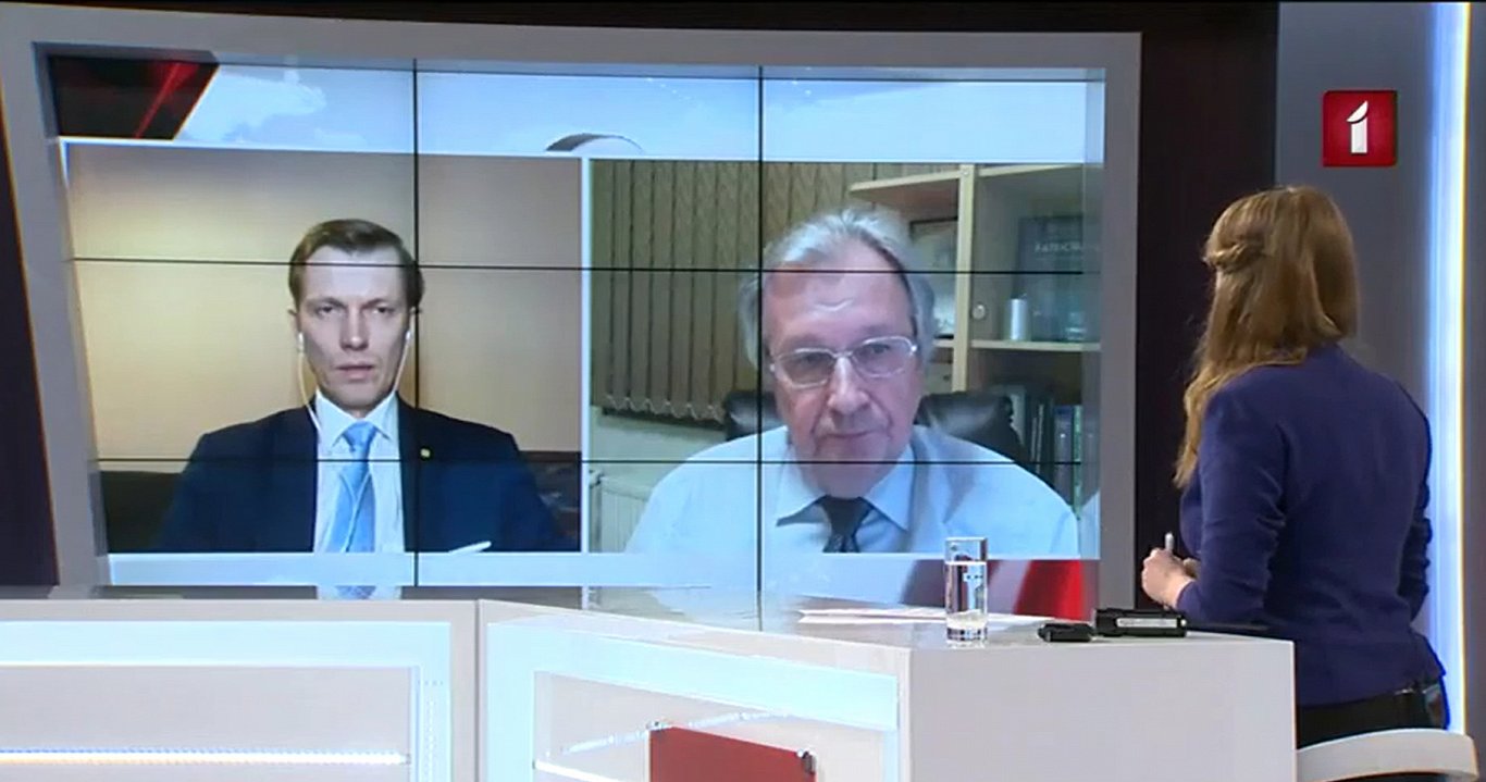 Гирт Бригис и Илмар Дуритис в эфире LTV — по видеосвязи.