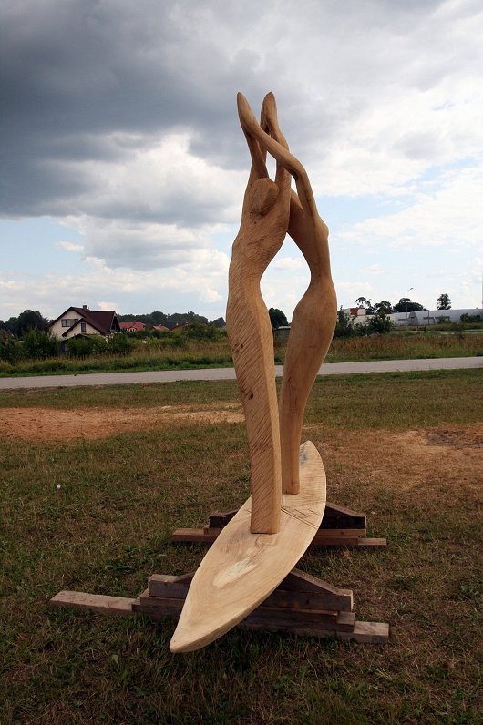 Koka skulptūru simpozijs Ikšķilē