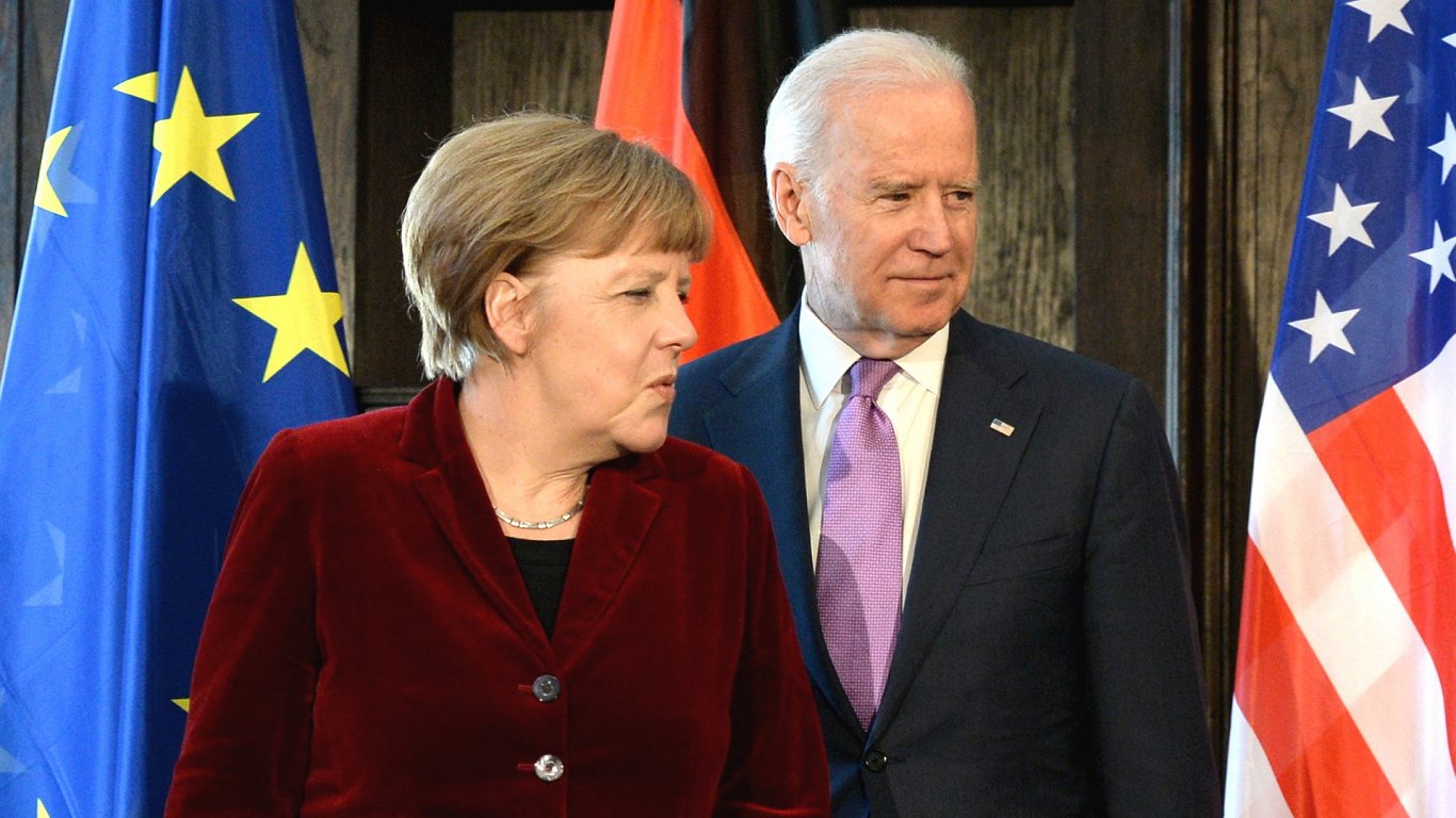 Ангела Меркель и Джо Байден. Мюнхен, февраль 2015 года.