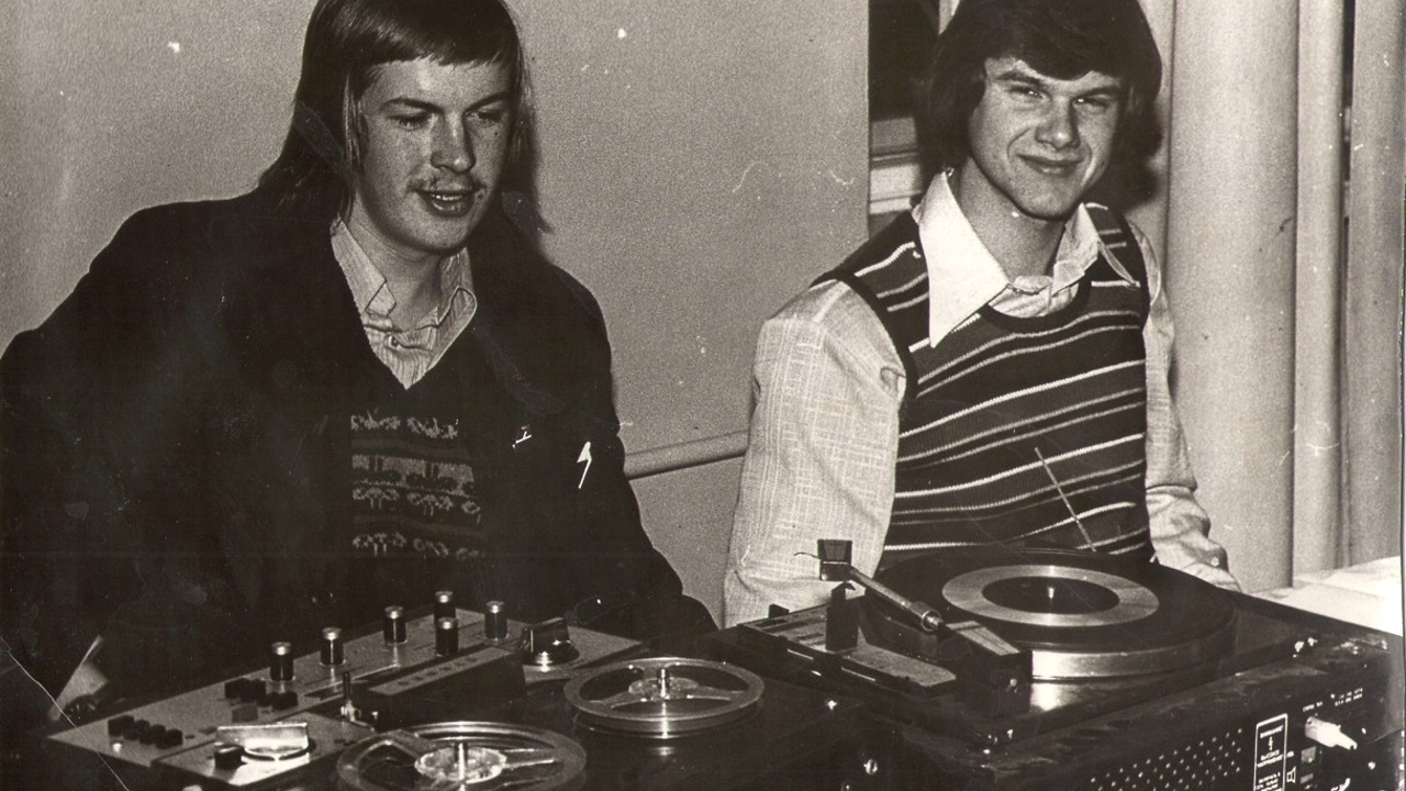 Диджеи на студенческой дискотеке. 1977 год