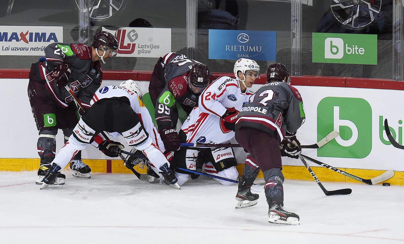 Latvijas un Šveices hokeja izlašu pārbaudes spēle