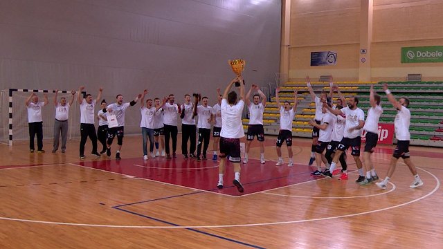 ZRHK «Tenax Dobele» handbolisti izcīna Latvijas čempionu titulu
