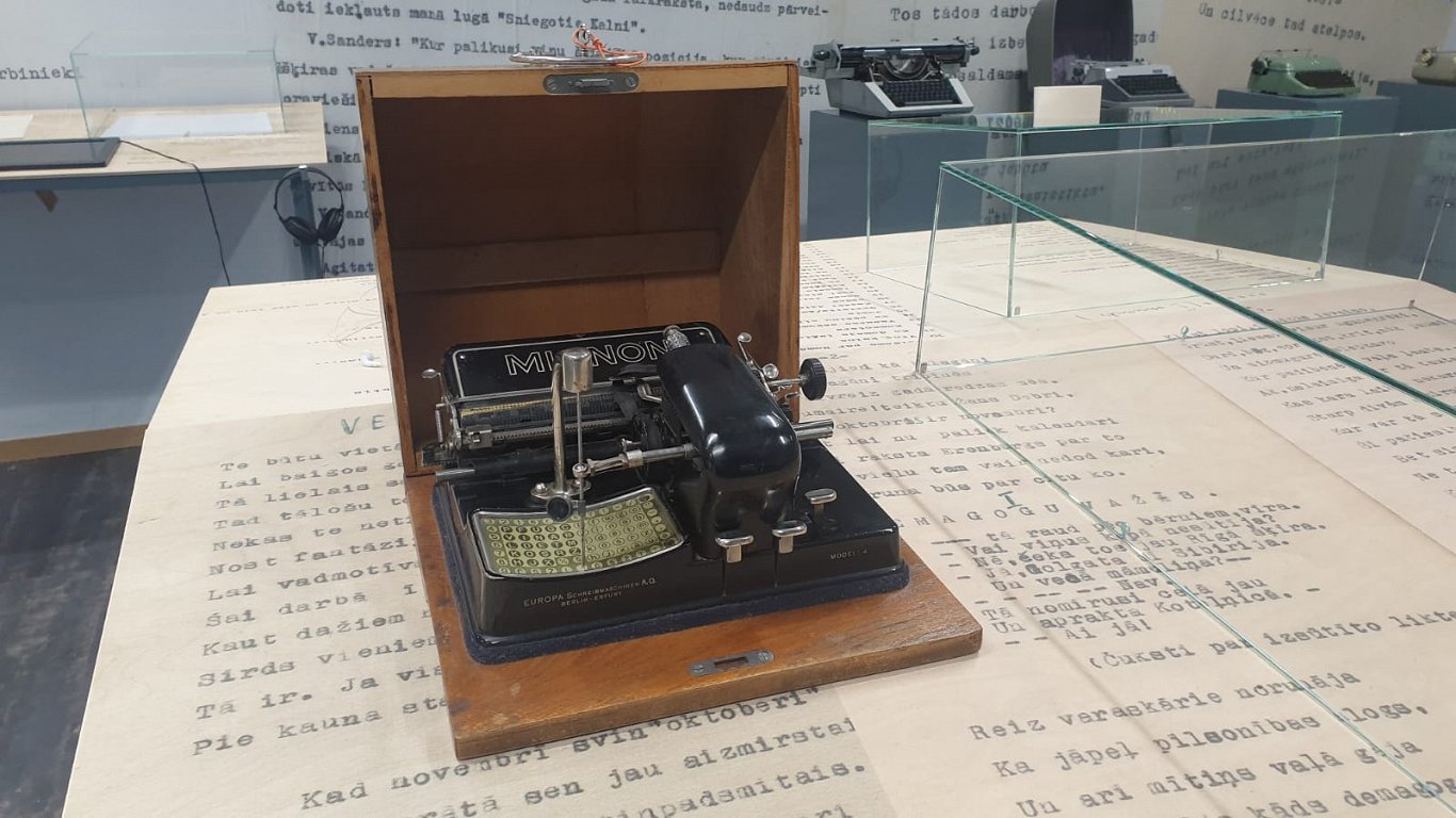 Ēvalda Valtera rakstāmmašīna