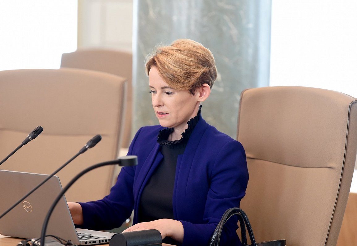 Iekšlietu ministre Marija Golubeva pirms Ministru kabineta ārkārtas sēdes.