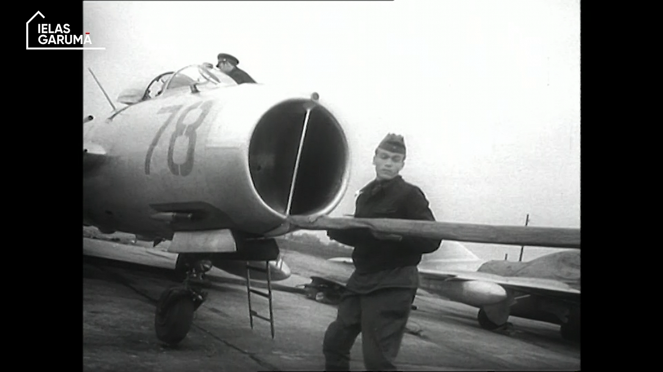 MiG-19 lidmašīna (1968)