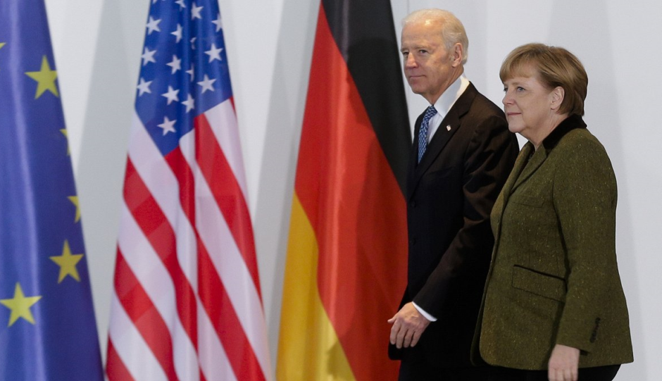 Pašreizējais ASV prezidents Džo Baidens un Vācijas kanclere Angela Merkele 2013.gadā.