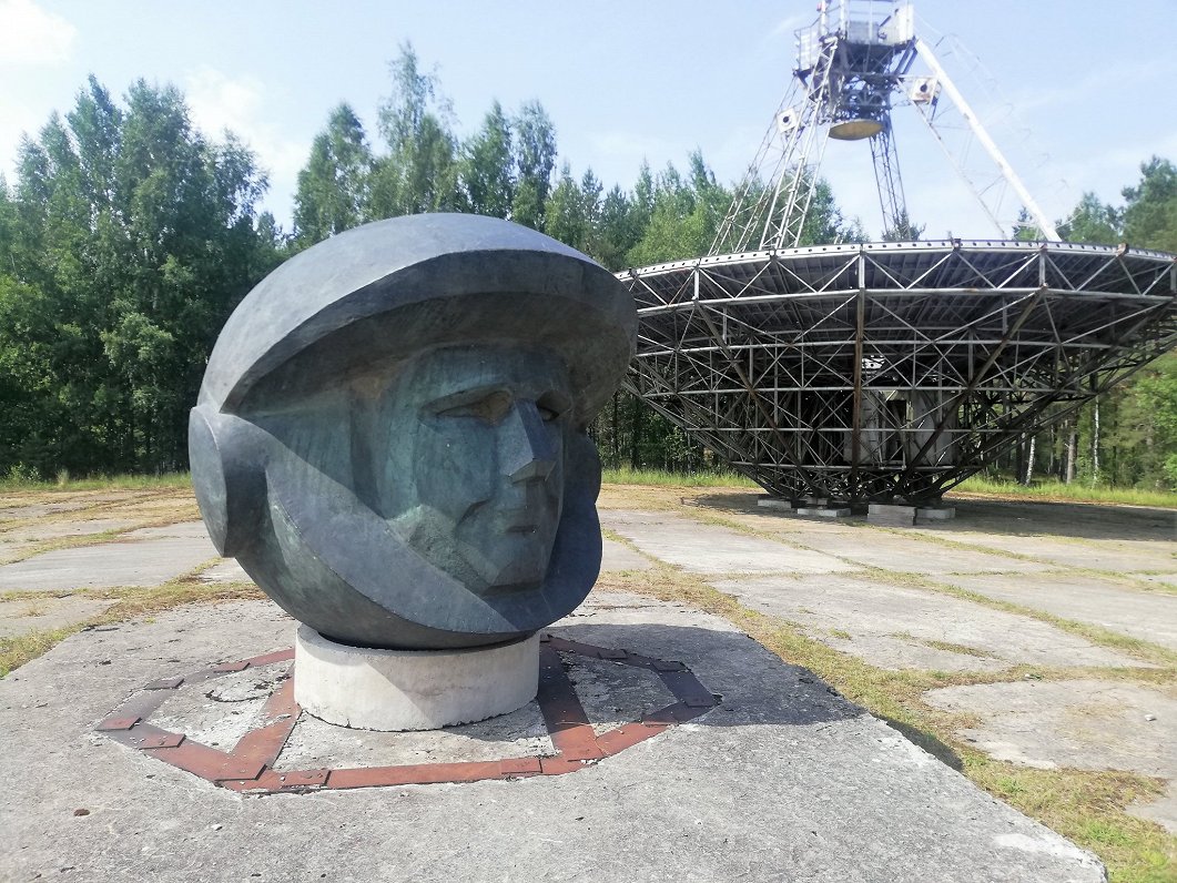 Gagarin sculpture at Irbene radio telescope