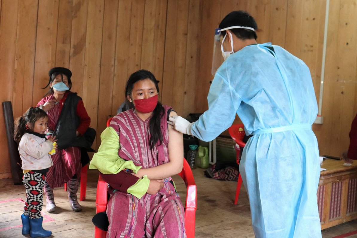 Vakcinācija pret Covid-19 Butānā, 2021.gada jūlijs.