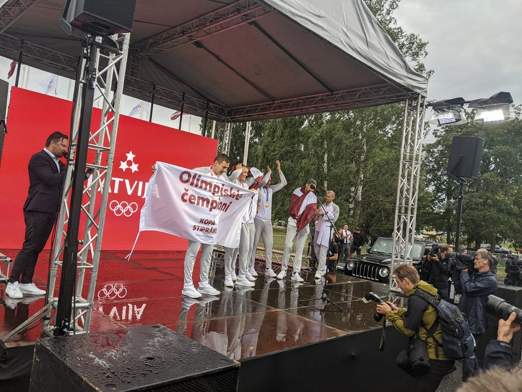 Latvija sagaida mājās 3x3 olimpiskos čempionus