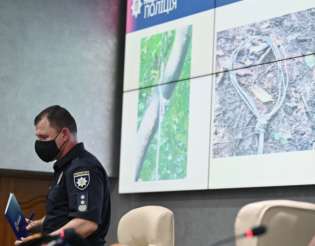Ukrainas policija preses konferencē informē par izmeklēšanas gaitu