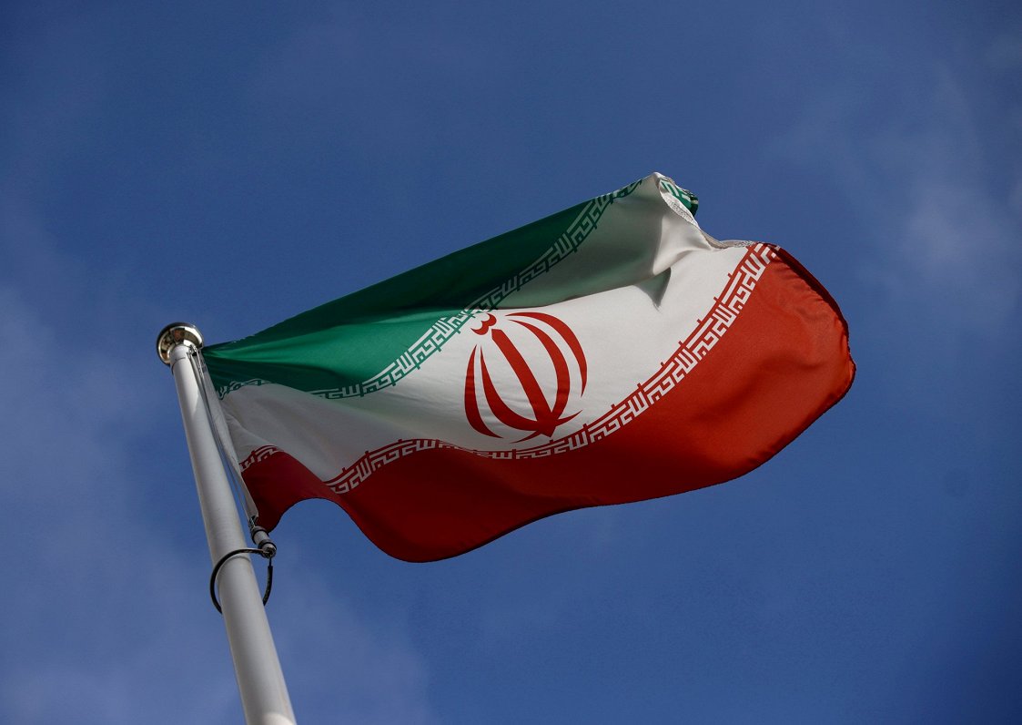 Irānas karogs.