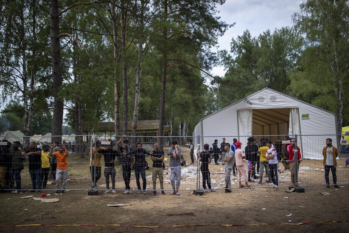 Migrantu pagaidu uzturēšanās nometne Lietuvā. 2021. gada 4. augusts.