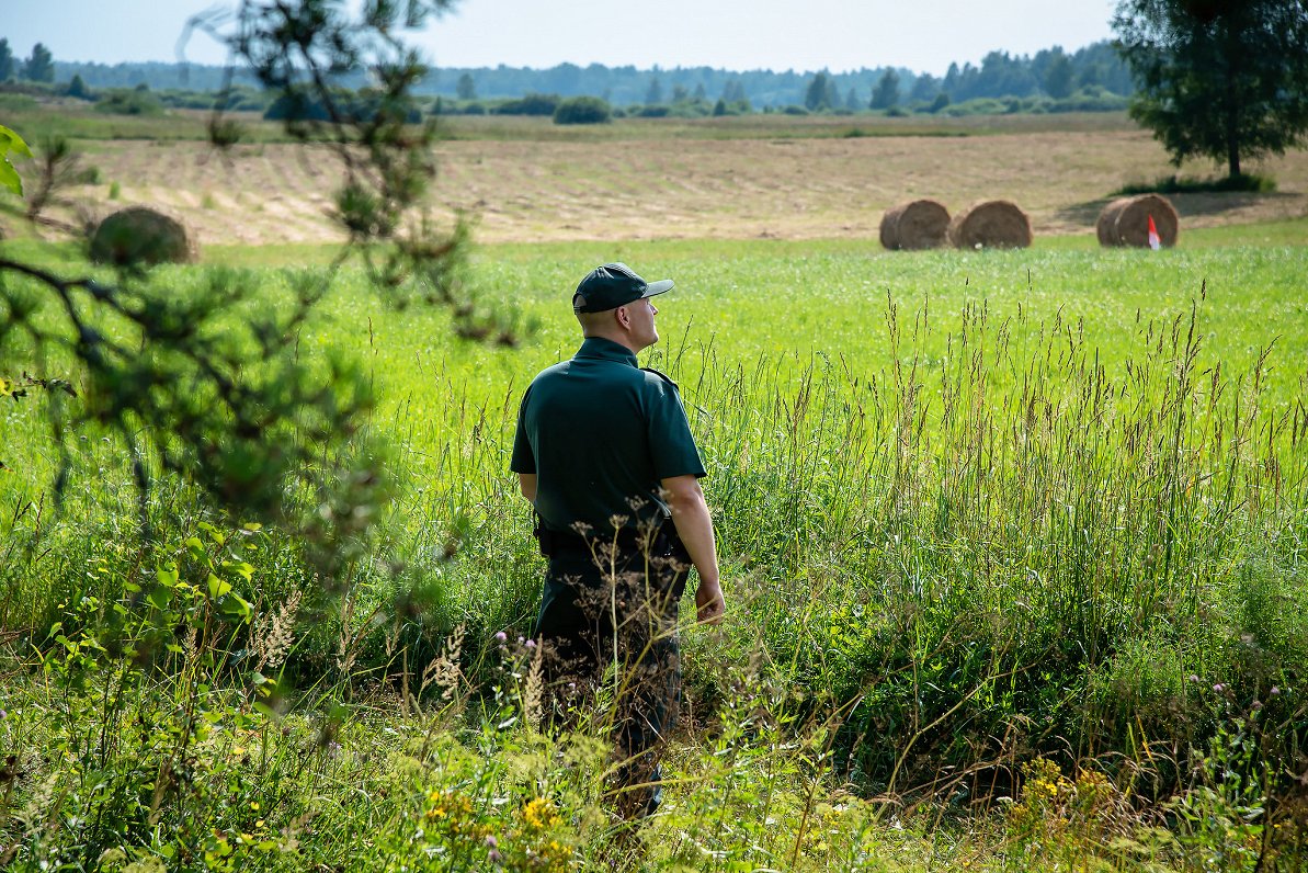 Border guard at Latvia Belarus border