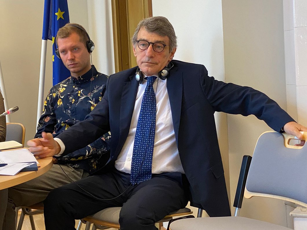 Президент Европарламента Давид Сассоли и музыкант Ральф Эйландс, человек Европы в Латвии в 2019-м.