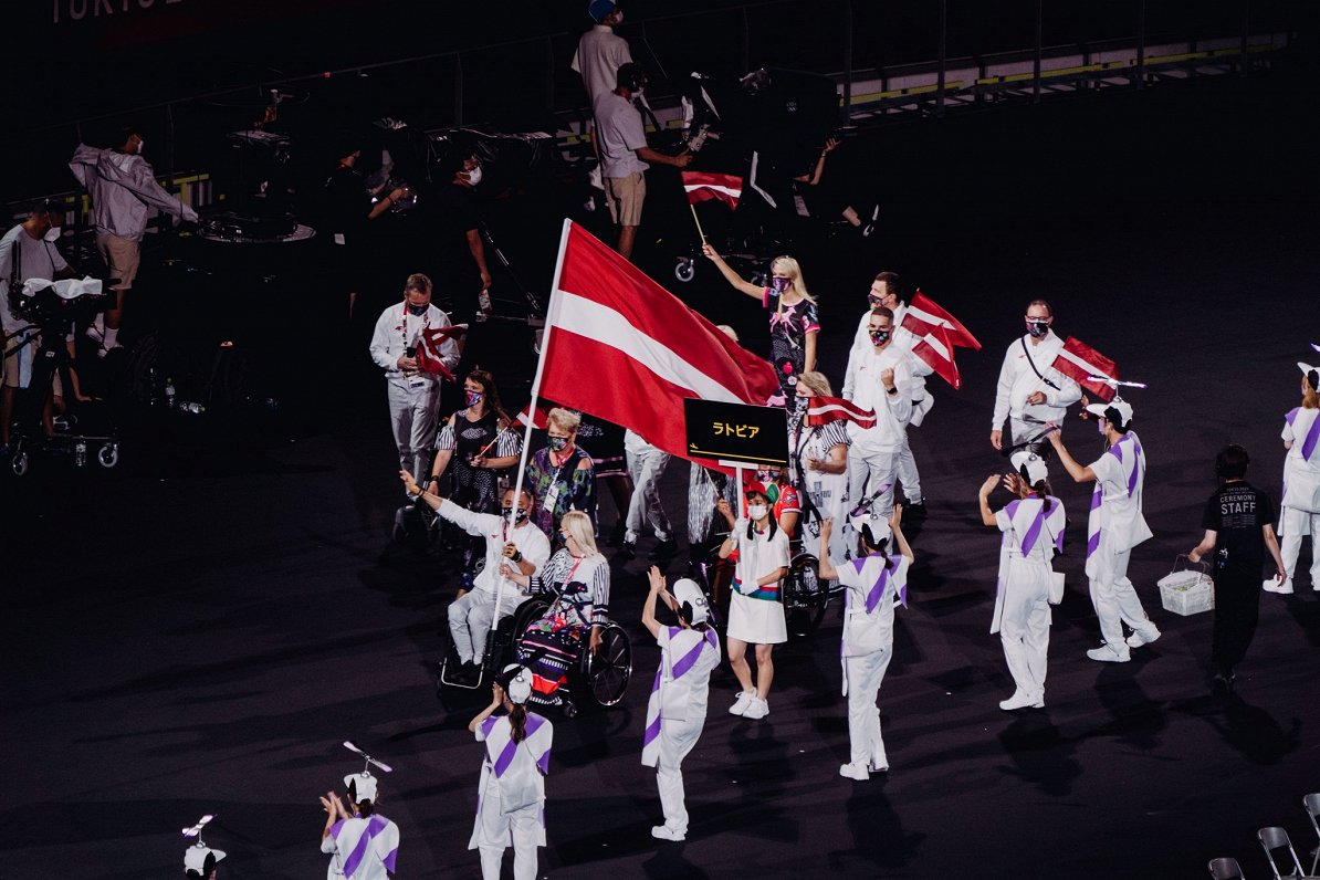 Latvijas delegācija Tokijas paraolimpisko spēļu atklāšanas ceremonija