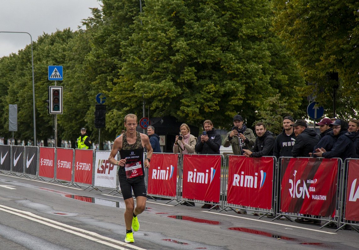 2021.gada Rimi Rīgas maratona uzvarētājs Kristaps Bērziņš