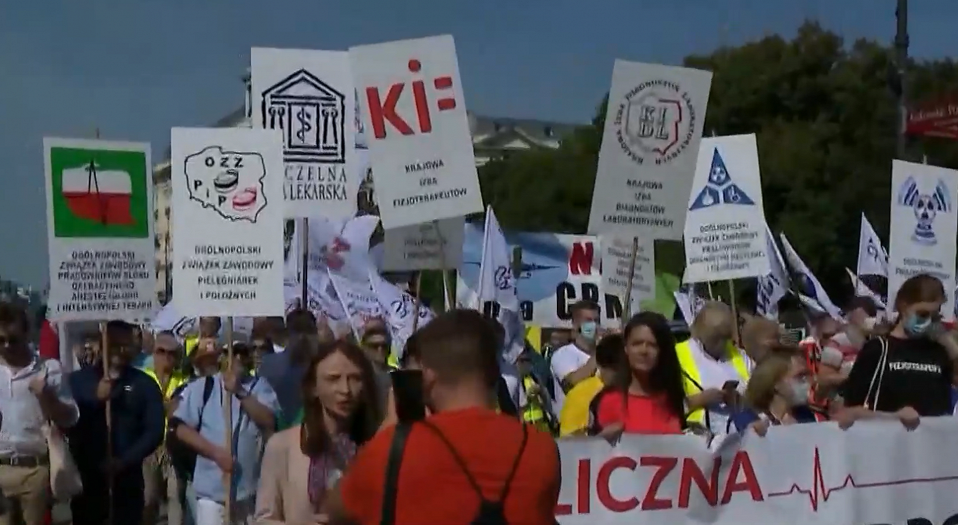 Mediķu protesti Polijā.