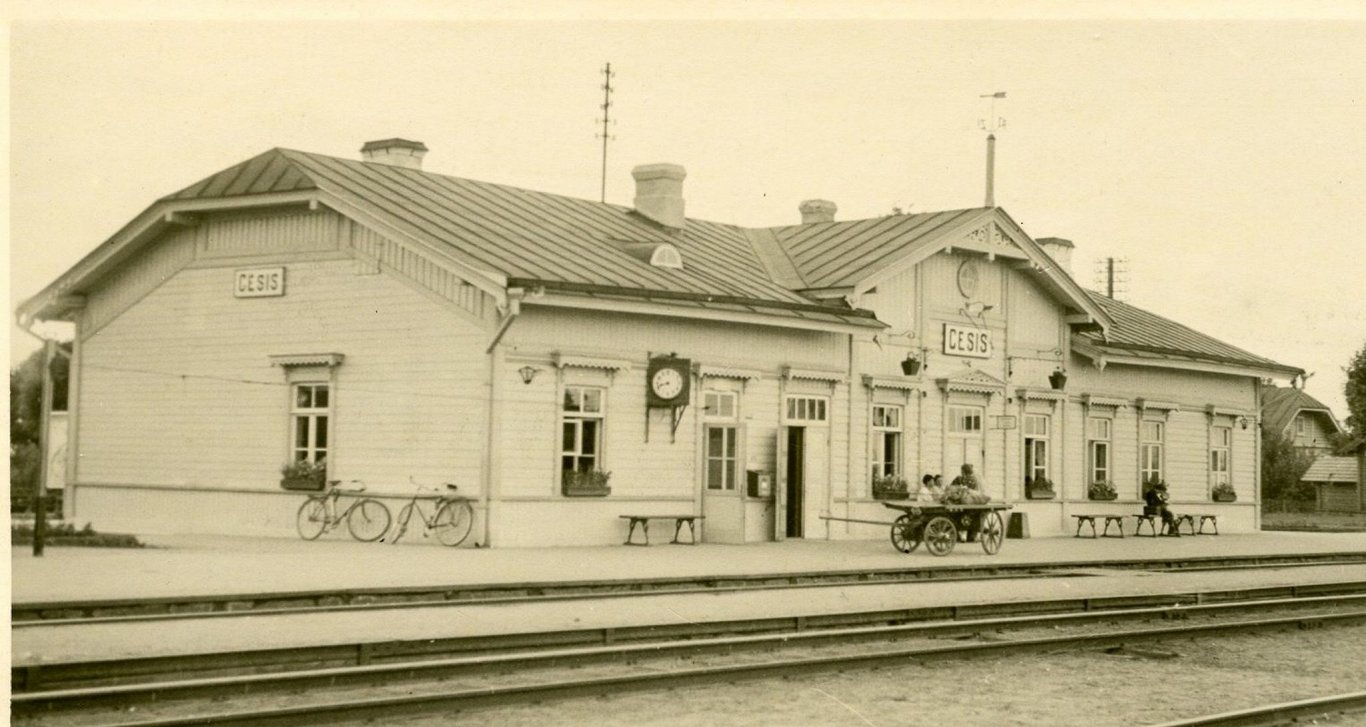 Cēsu dzelzceļa stacija