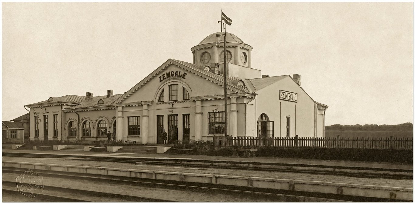 Zemgales dzelzceļa stacija