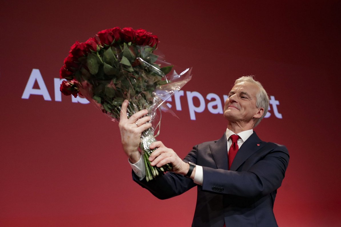 Norvēģijas Darba partijas līderis Jūnass Gara Stēre.